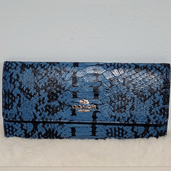 Coach Leather Wallet - Picture 2 of 5